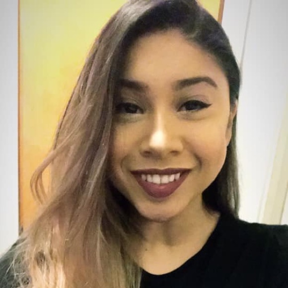 Meet your Posher, Natalia - Picture 3 of 5